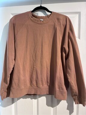 Women's Classic Crewneck Sweatshirt - Dusty Rose